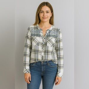 Miss Me White and Green Long Sleeve Button Down Top